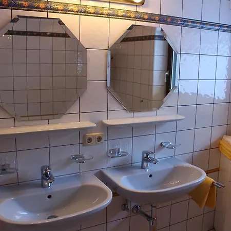Haus Steinbacher Apartman *
